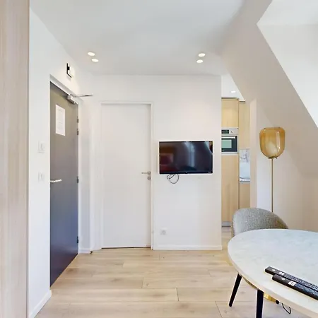 Apartment Bluestay 36 - Charmant Studio A 13 Paris